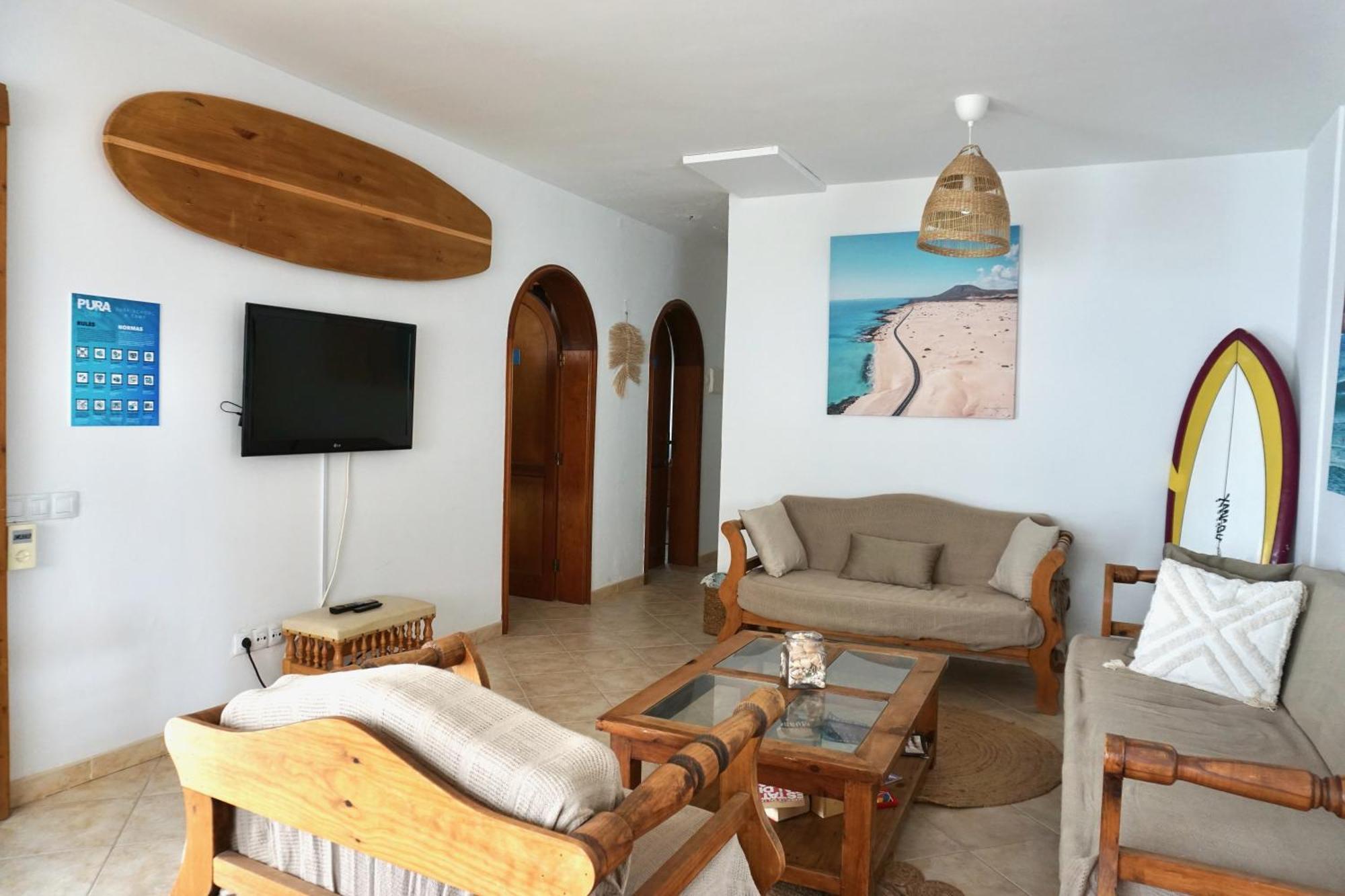 Pura Vida Surf Camp & School Hostel La Oliva Exterior photo